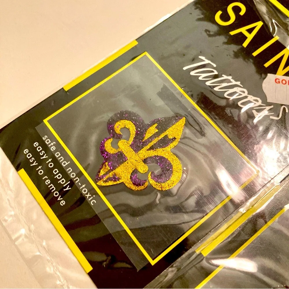 Mardi Gras purple gold
